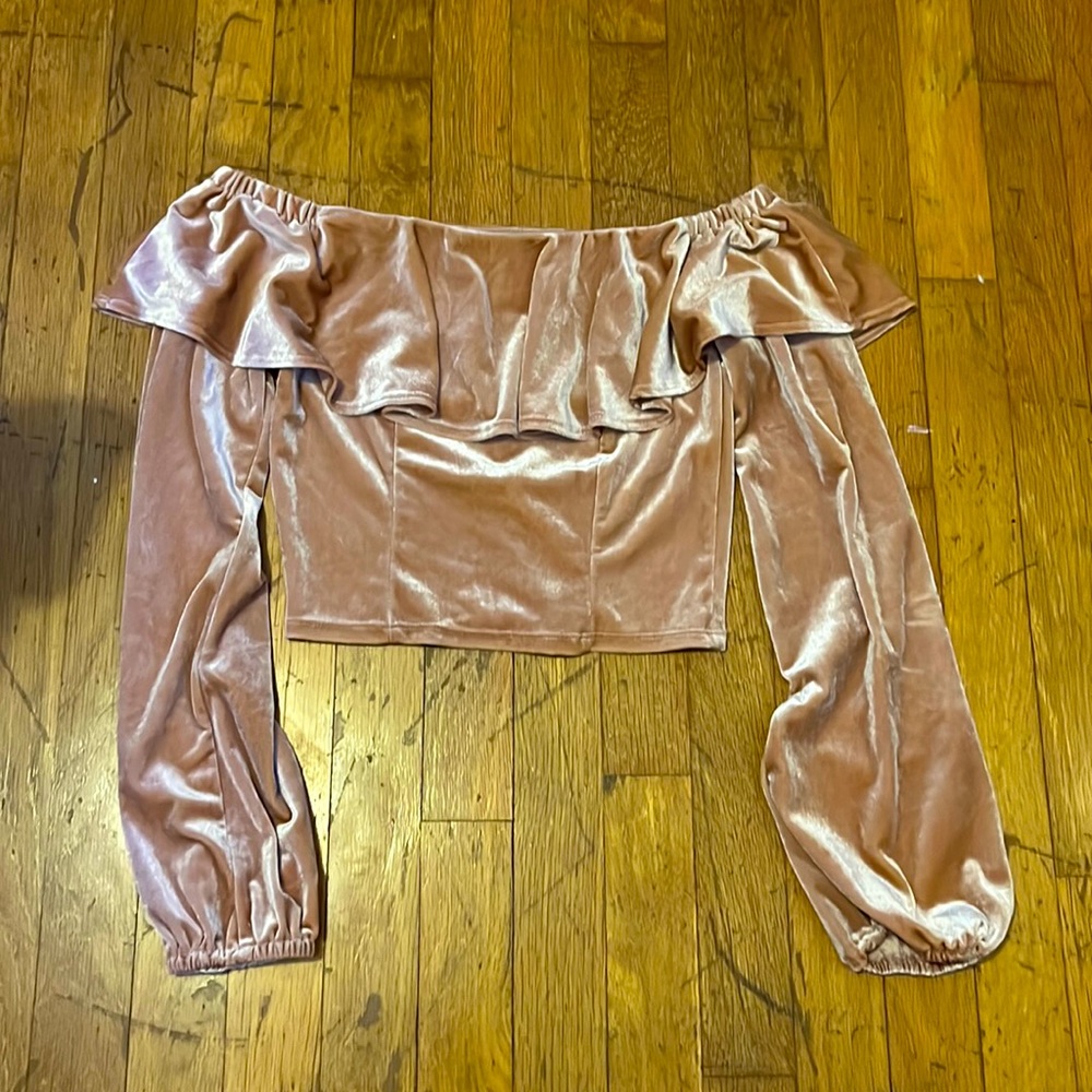 Beautiful fluffy off shoulder crop top